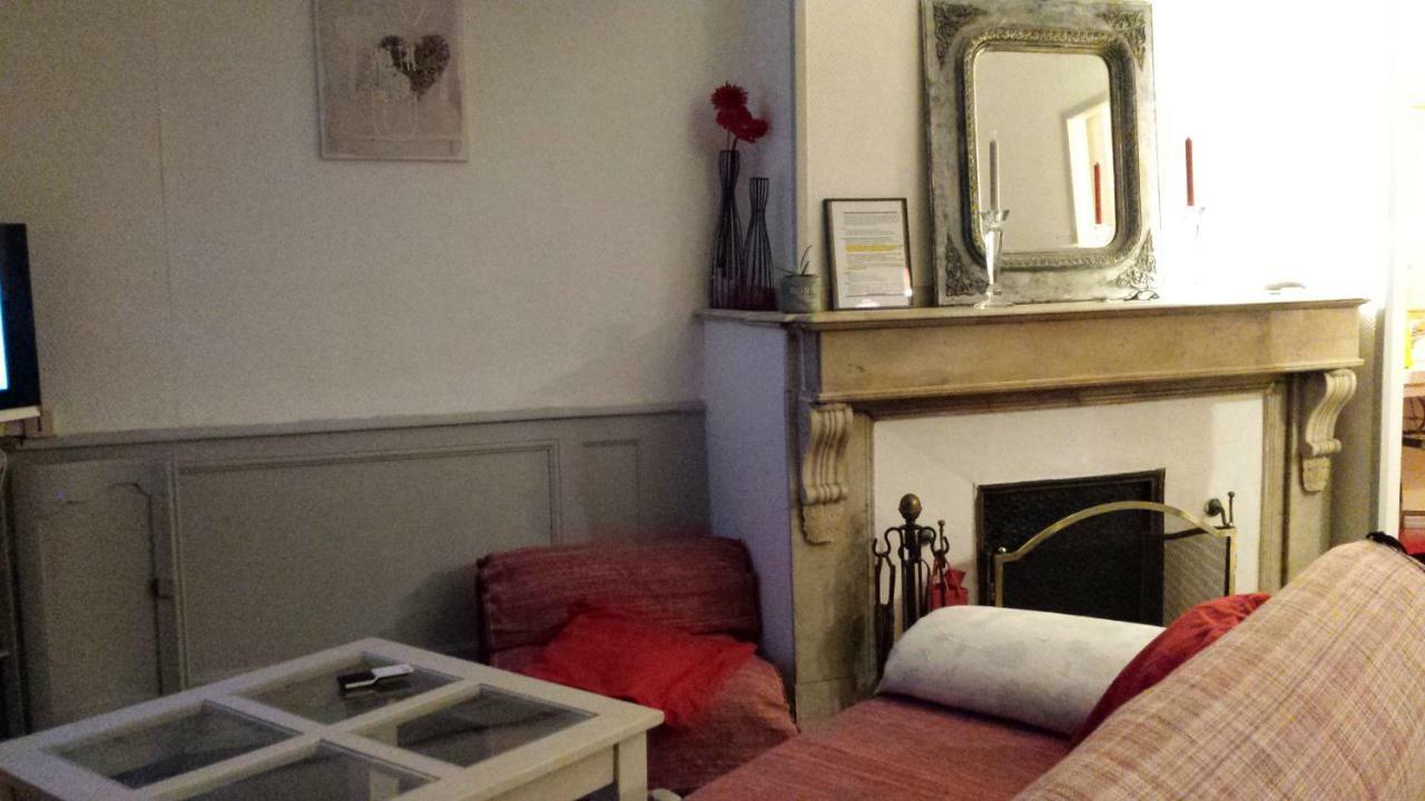 Coquet Studio En Mezzanine Nuit Pour 2 Personnes แซ็ง-จิฮองส์ ภายนอก รูปภาพ